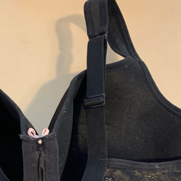 Cacique  Bra Size 44D - Picture 4 of 7